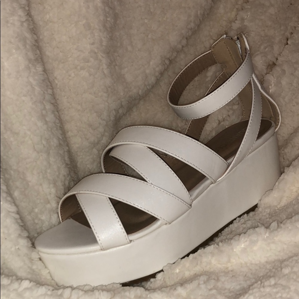 Platform sandals